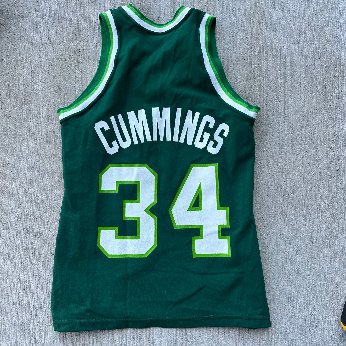 Sand Knit Milwaukee Bucks Terry Cummings Jersey M