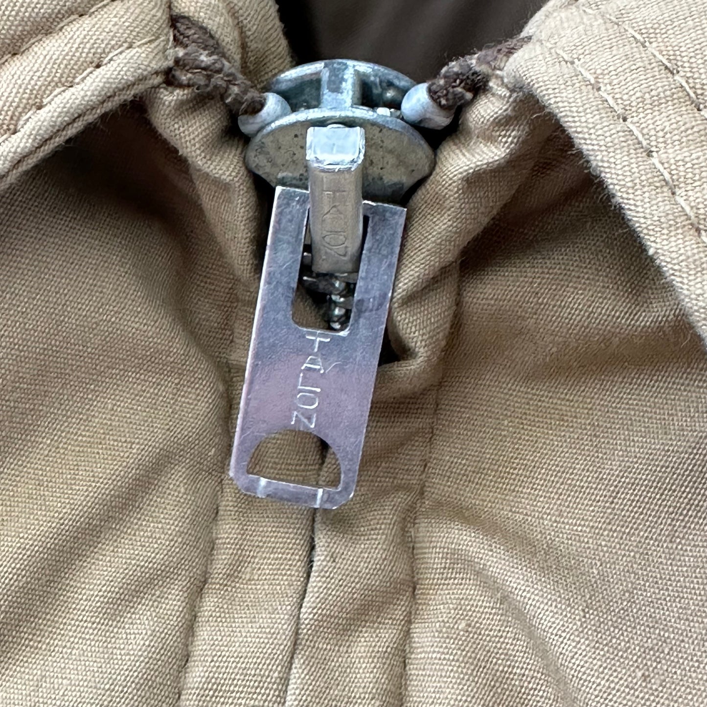 Field and Stream Jacket Talon Zipper 44